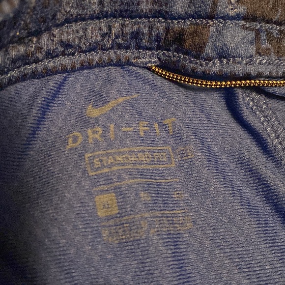 Bundle of boys Nike shorts - Picture 8 of 9